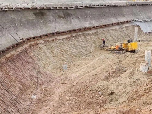 沁源基坑边坡加固