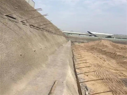 沁源河道边坡加固